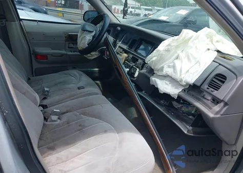 1999 Mercury Grand Marquis Gs from USA, damaged, VIN 2MEFM74W4XX712009